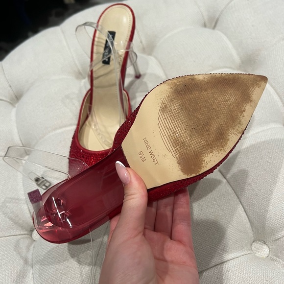 Nine West Sparkle red pointed toe heels - Picture 3 of 7